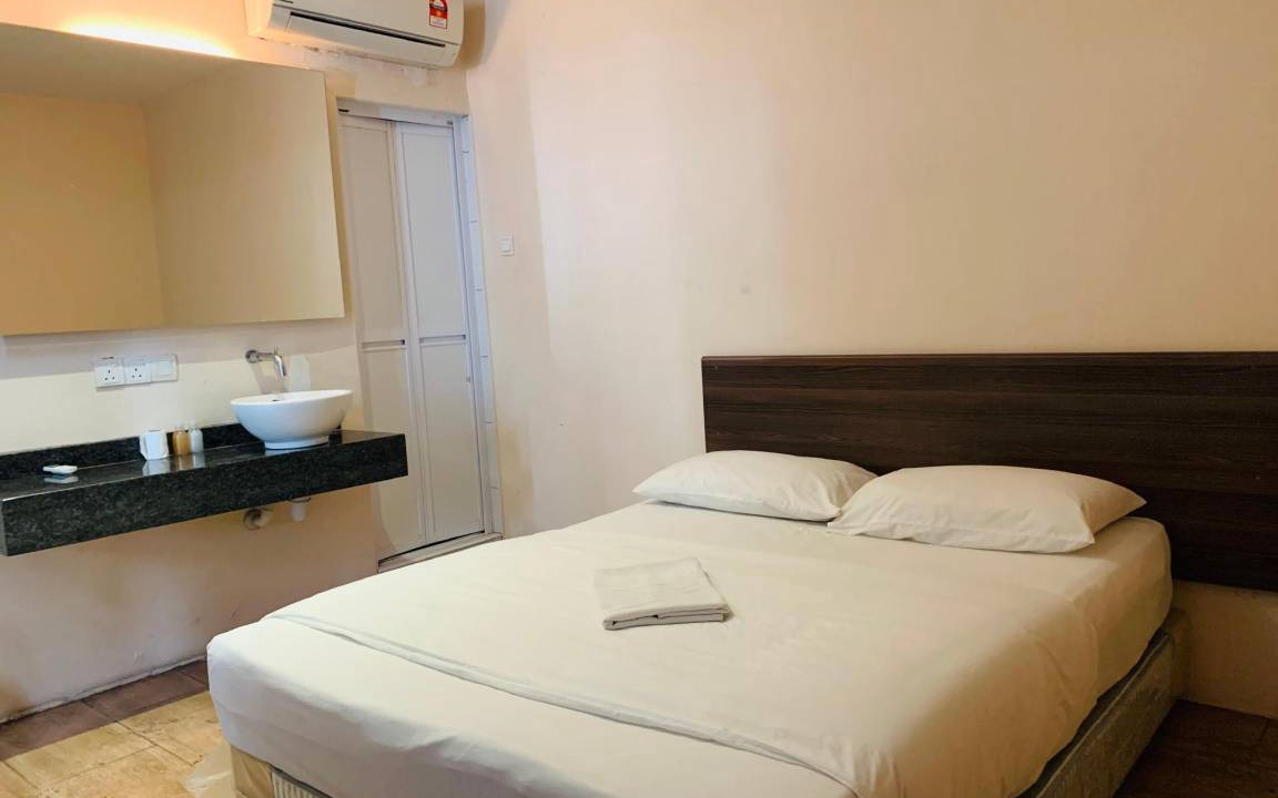 Photo of Bedroom in Bandar Kinrara