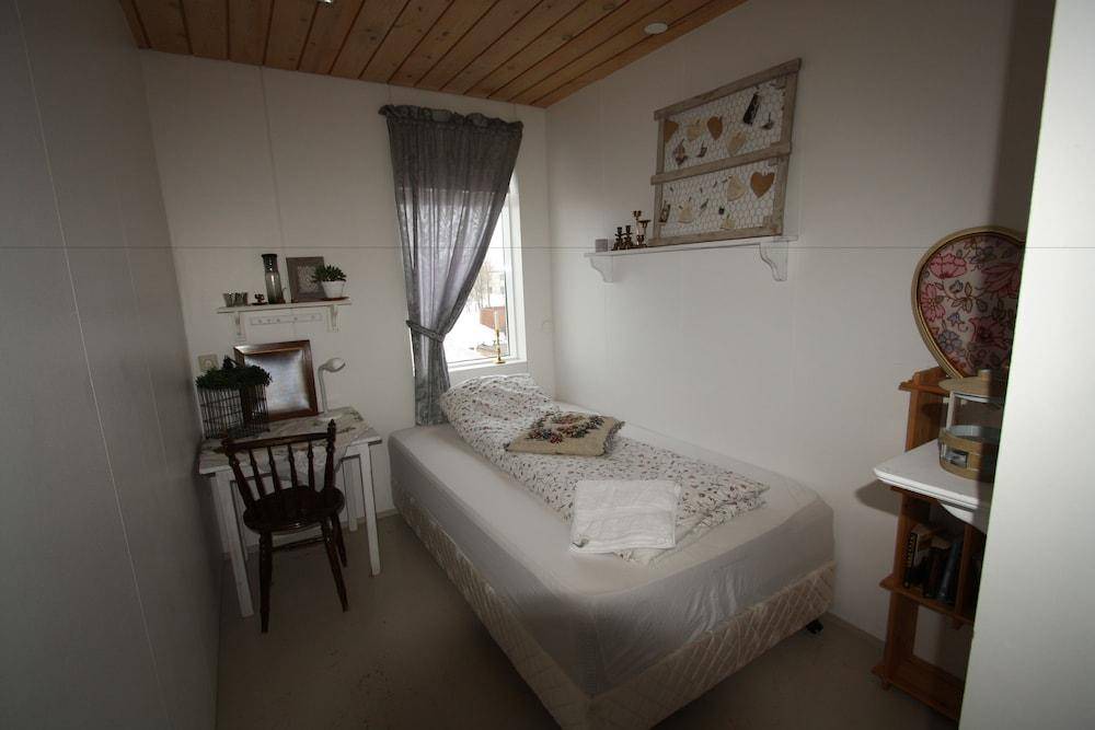 Photo of Bedroom in Dalvik