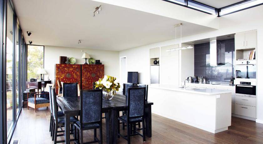 Photo of Livingroom in Rocky Hills