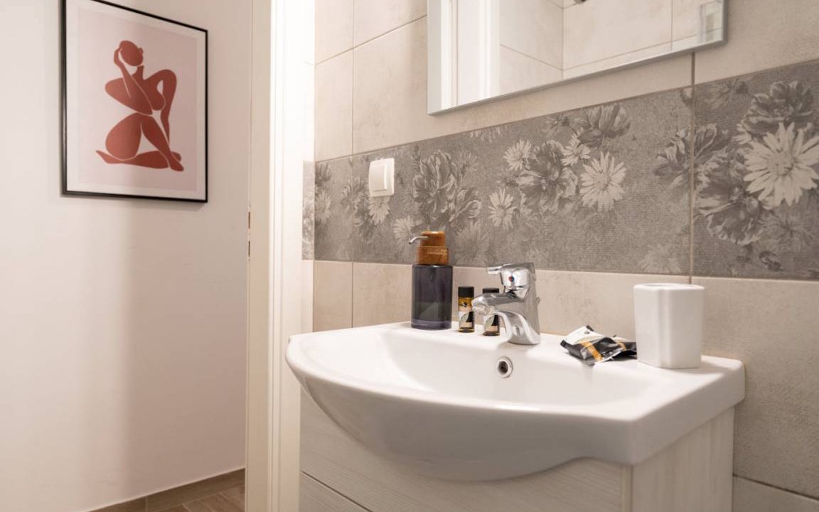 Photo of Bathroom in Pangrati