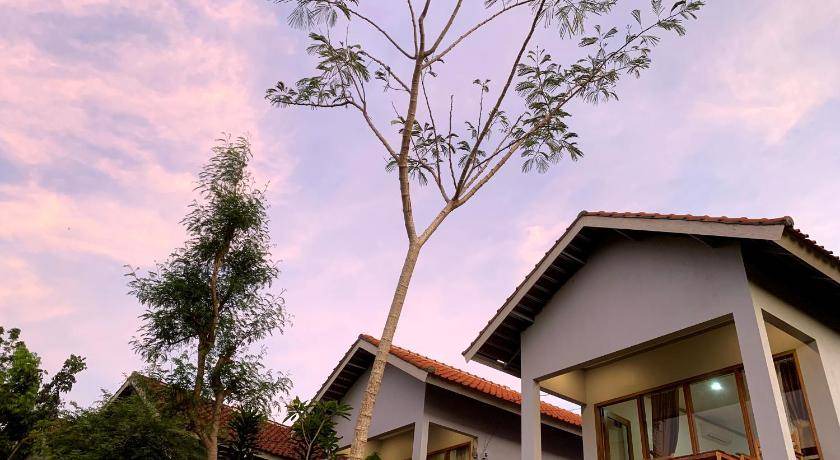 Photo of Others in Kecamatan Praya Barat Daya