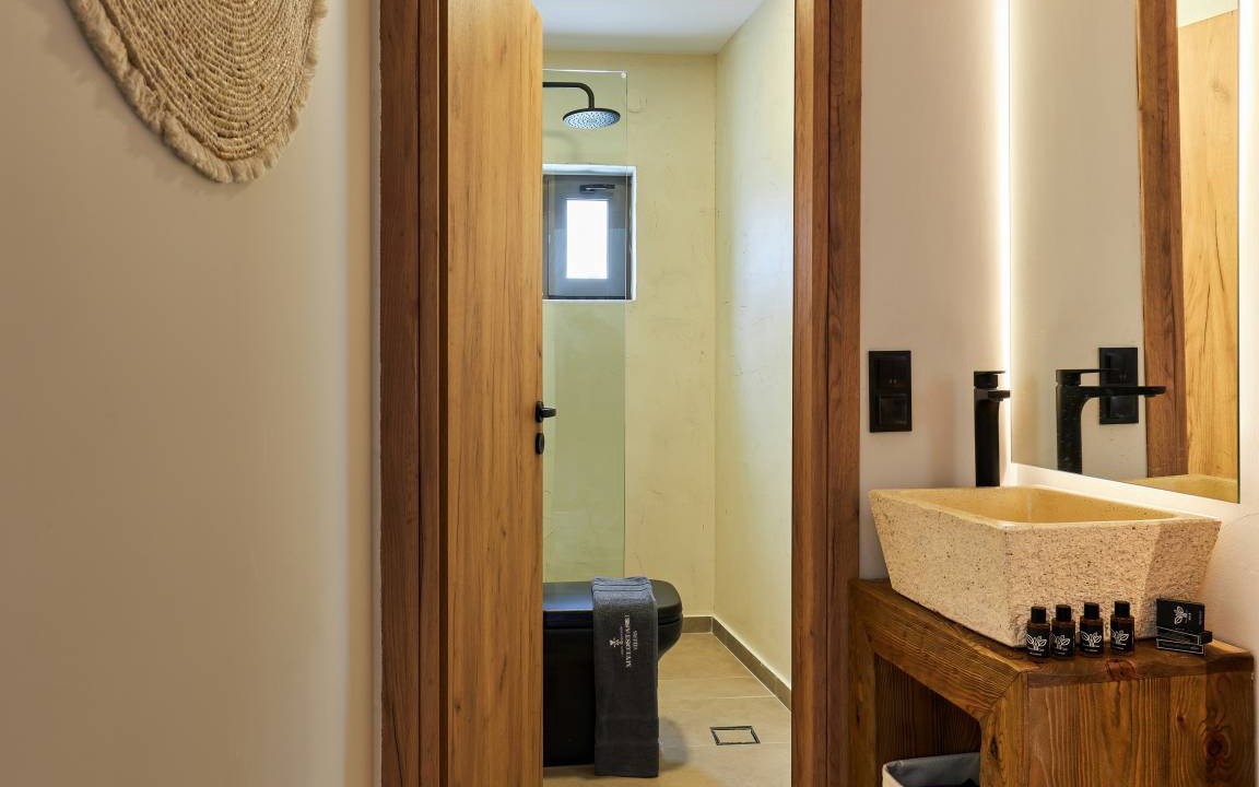 Photo of Bathroom in Plati