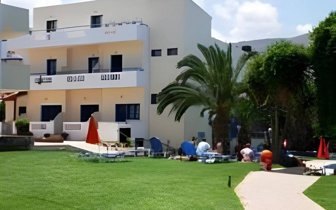 Photo of Others in Malia