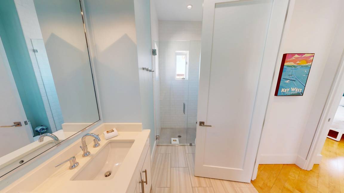 Photo of Others in Holiday Isle