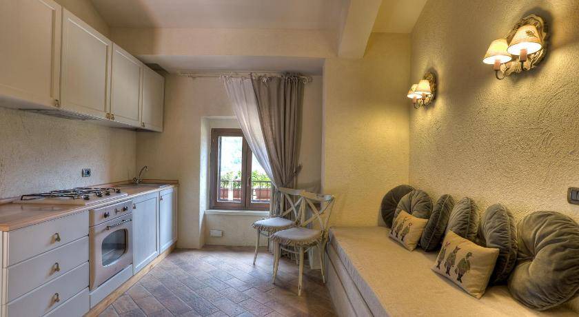 Photo of Others in Mitogio