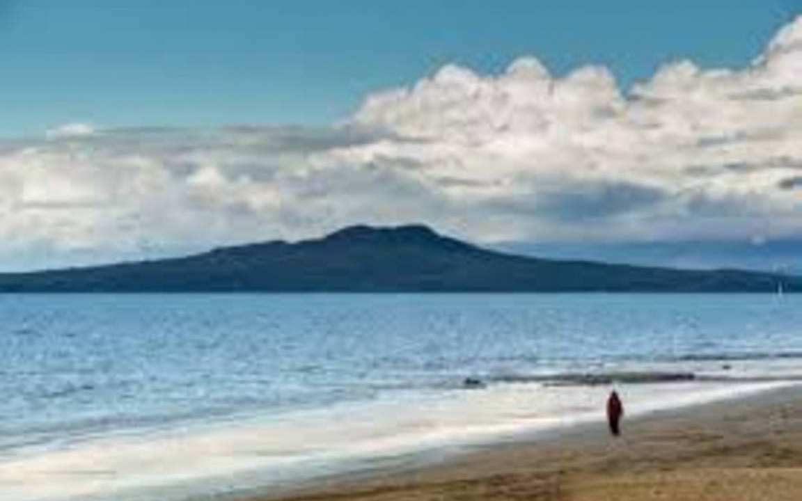 Photo of Others in Mairangi Bay