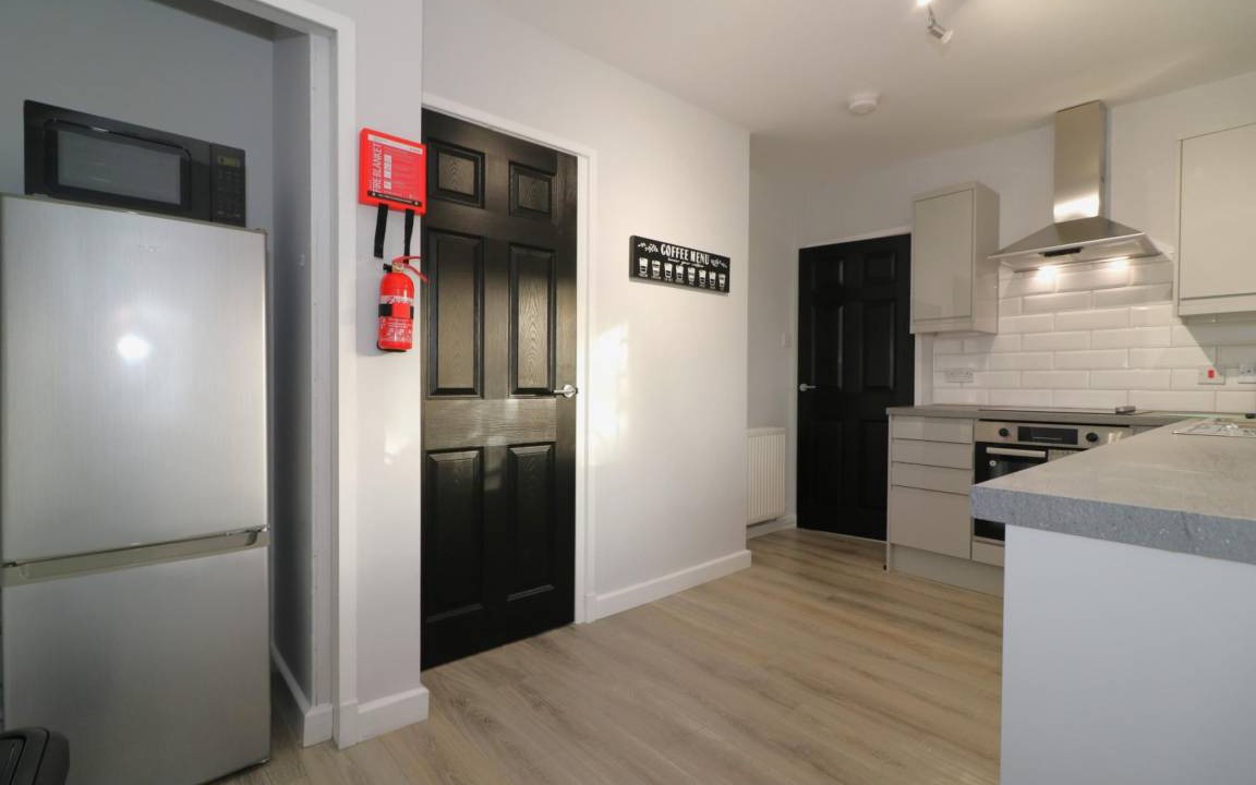 Photo of Kitchen in Holytown