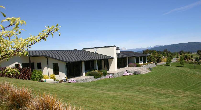 Photo of Others in Te Anau