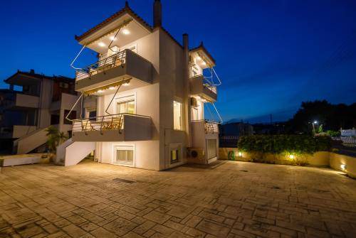 Photo of Others in Katakali