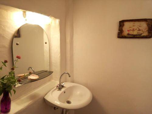 Photo of Bathroom in South Rhodes