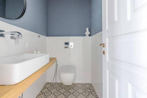 Photo of Bathroom in Kifisia