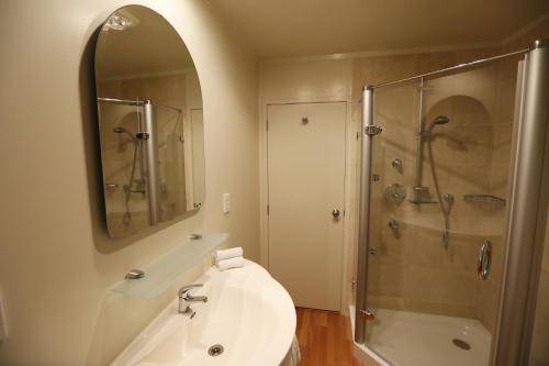Photo of Bathroom in Ohakune