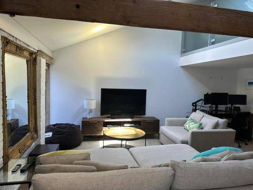 Photo of Livingroom in Sullivan's Cove