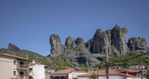 Photo of Buildings in Kalambaka