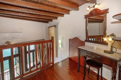 Photo of Others in Old Town