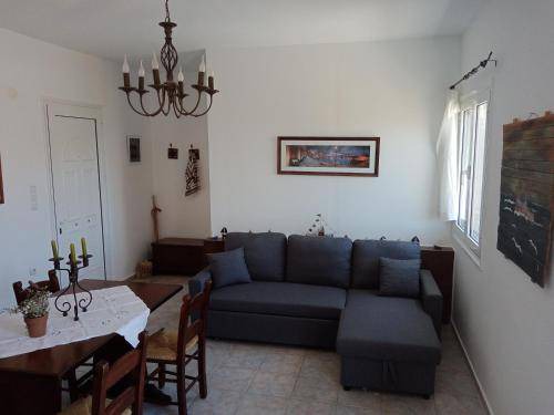 Photo of Livingroom in Akoumia