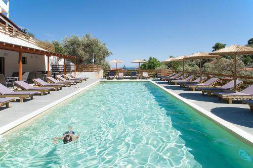 Photo of Others in Skiathos Town