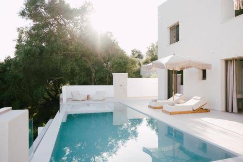 Photo of Others in Parga