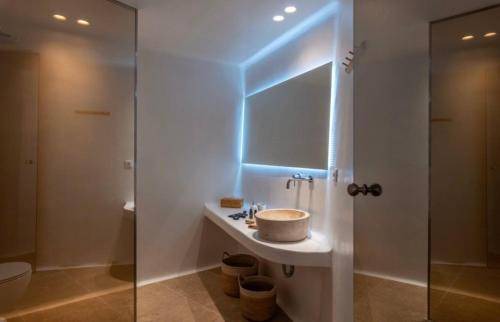 Photo of Bathroom in Houlakia
