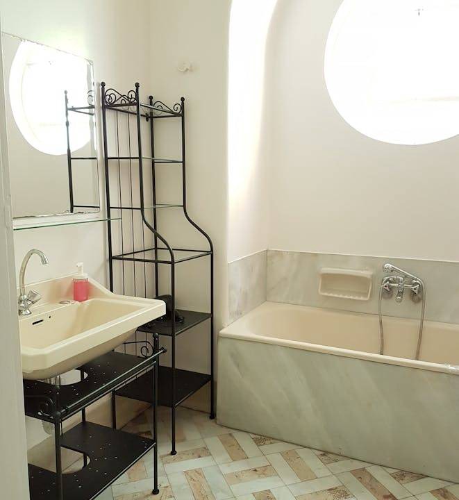 Photo of Bathroom in Kypseli