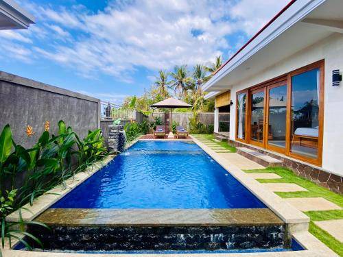 Photo of Others in Bukti