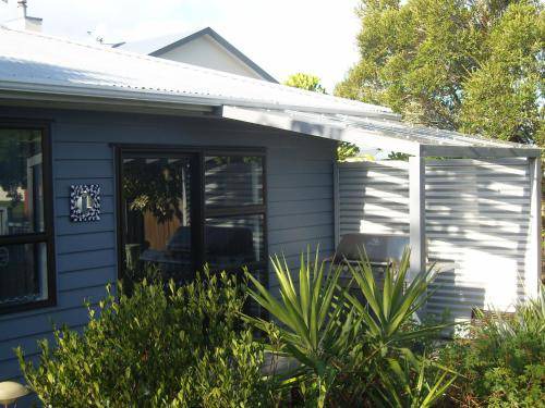Photo of Buildings in Waihi Beach