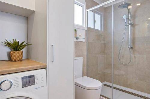 Photo of Bathroom in Primrose Sands