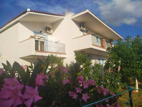 Photo of Buildings in Mirina