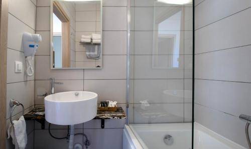 Photo of Bathroom in Kalambaka