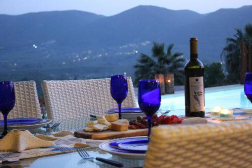 Photo of Patio Balcony in Alonia
