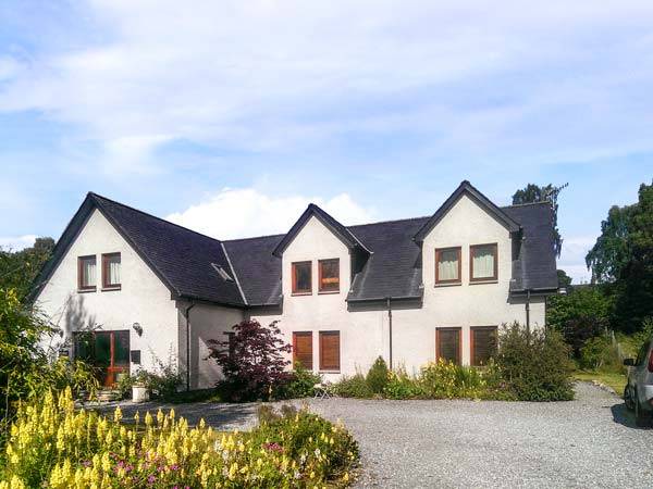 Photo of Others in Newtonmore