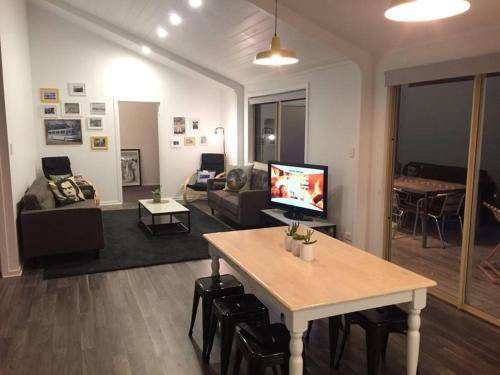 Photo of Livingroom in Alonnah