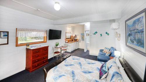 Photo of Bedroom in Forest