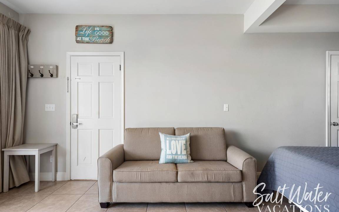 Photo of Livingroom in Crystal Beach