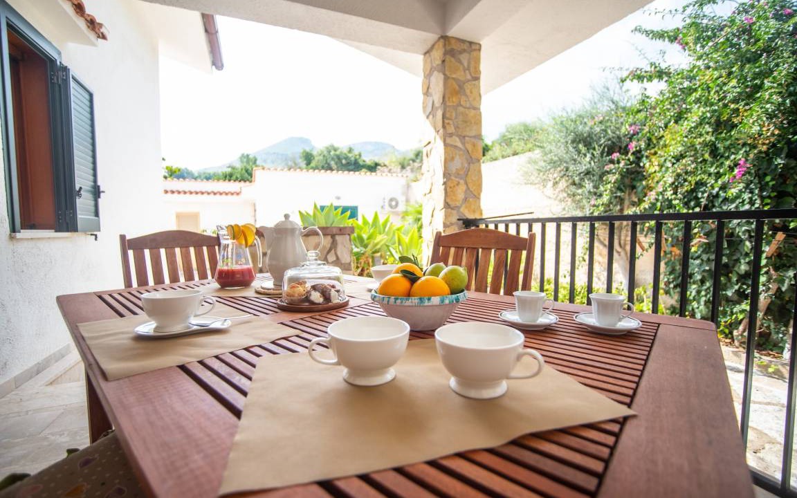 Photo of Patio Balcony in Scopello