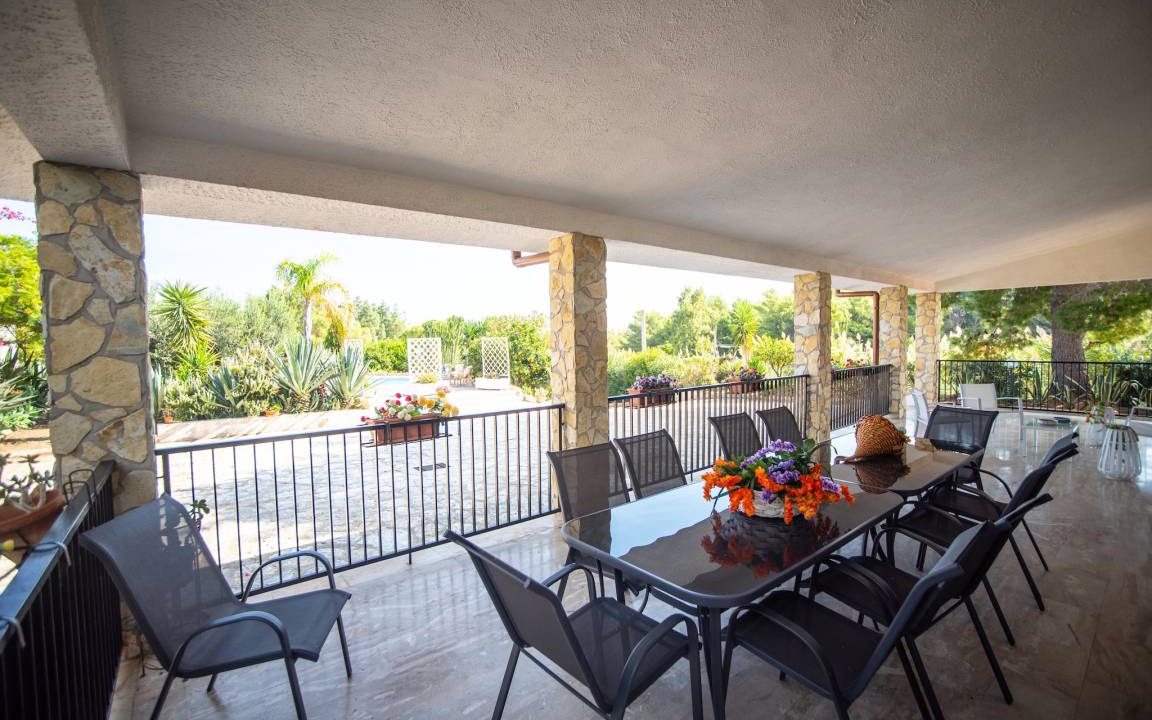 Photo of Patio Balcony in Scopello
