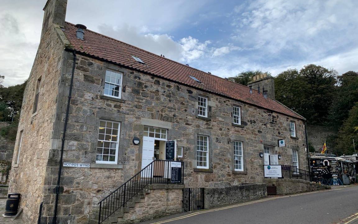 Photo of Buildings in Dysart