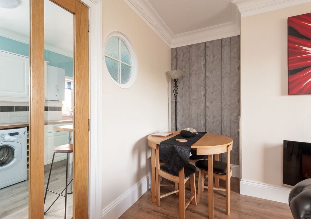 Photo of Livingroom in Restalrig