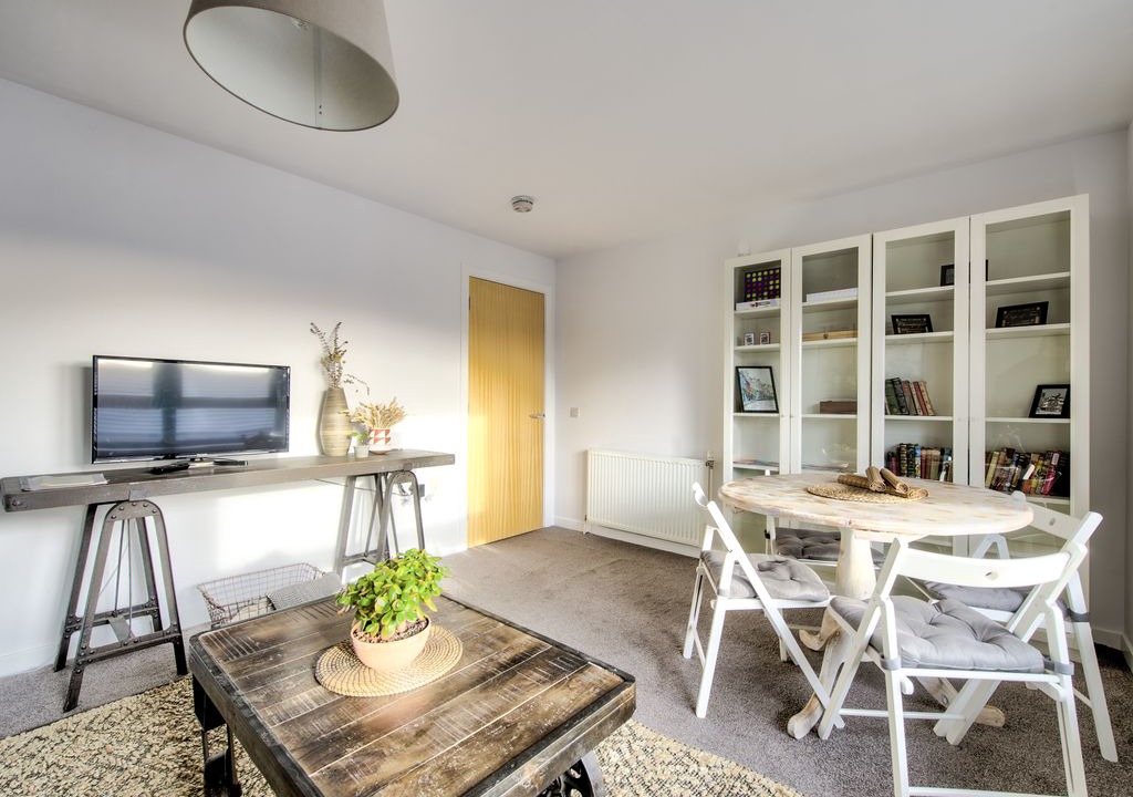 Photo of Livingroom in Restalrig