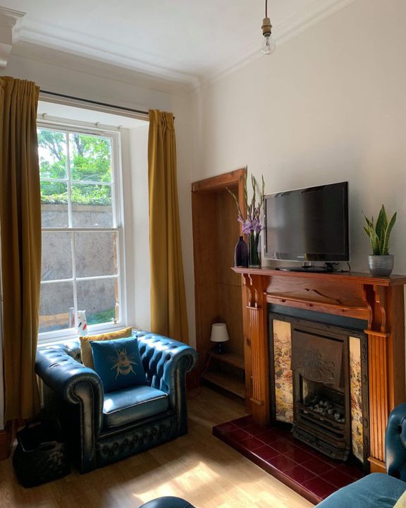 Photo of Livingroom in Newhaven