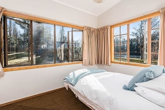 Photo of Bedroom in Albert Town