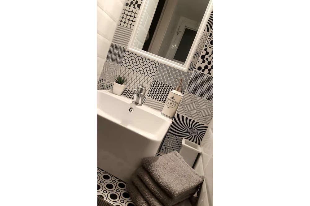 Photo of Bathroom in Irakleio