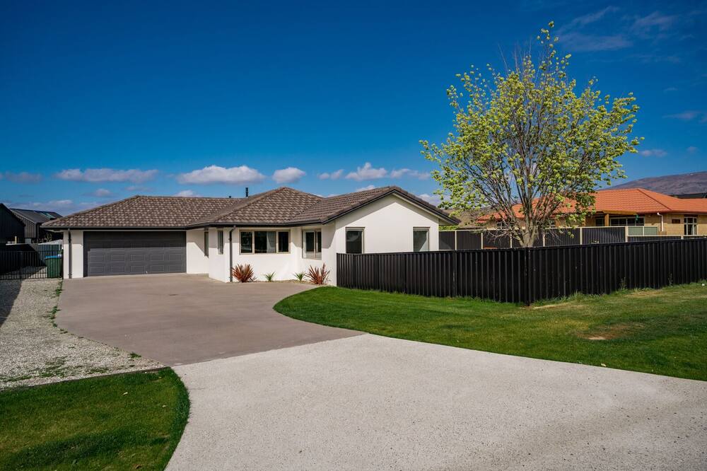 Photo of Outdoor in Cromwell