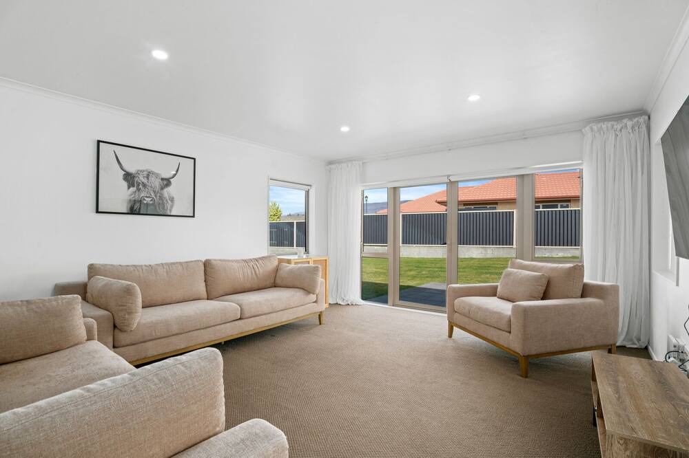 Photo of Livingroom in Cromwell