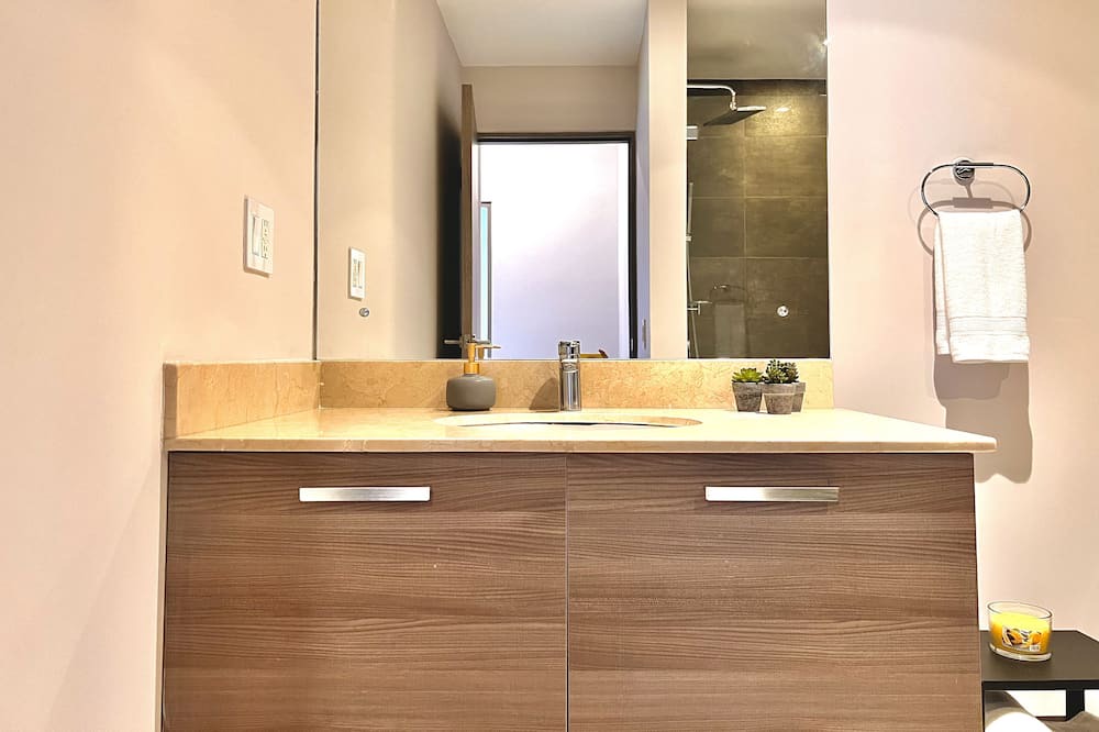 Photo of Bathroom in Heredia