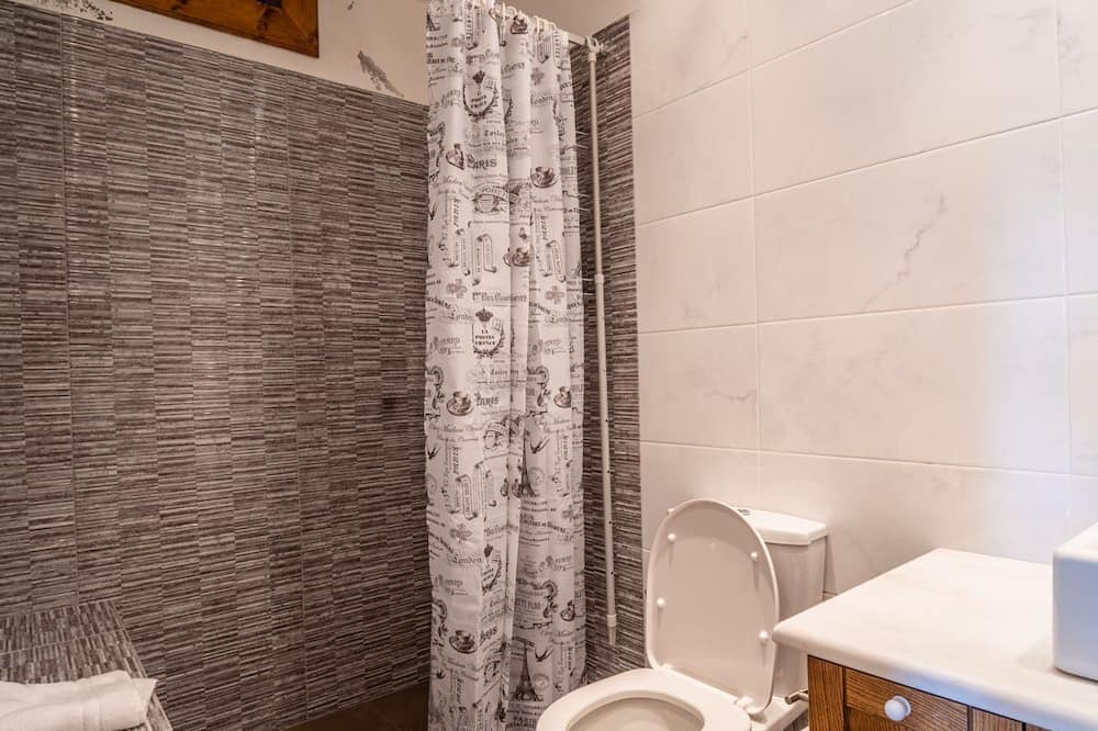 Photo of Bathroom in Karpenisi