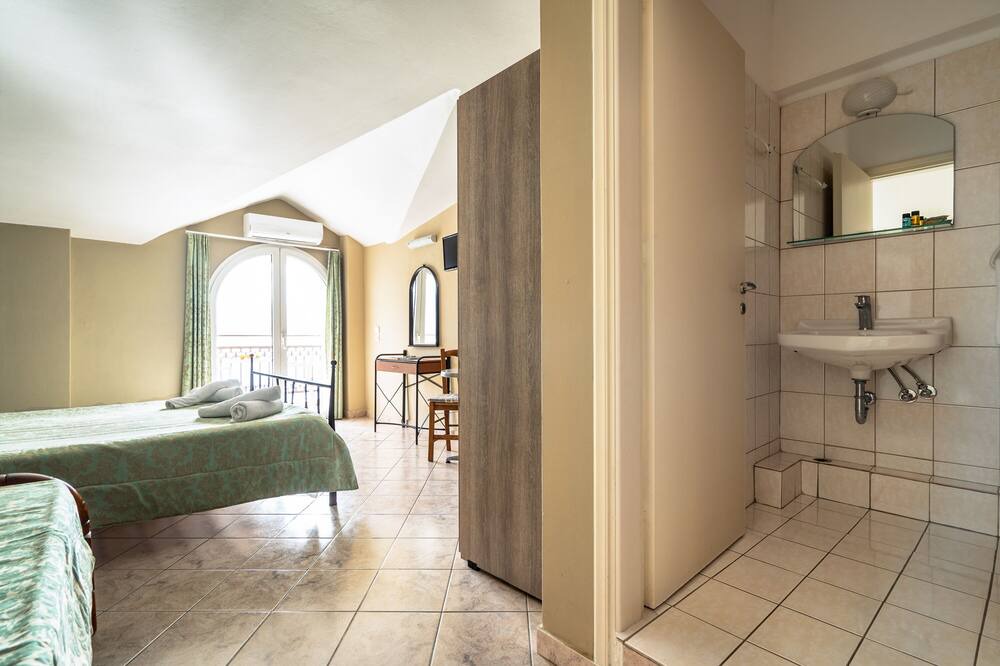 Photo of Bedroom in Lixouri