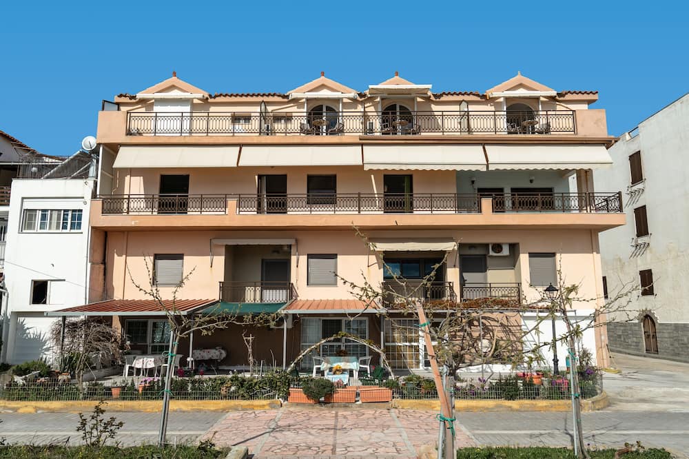Photo of Outdoor in Lixouri