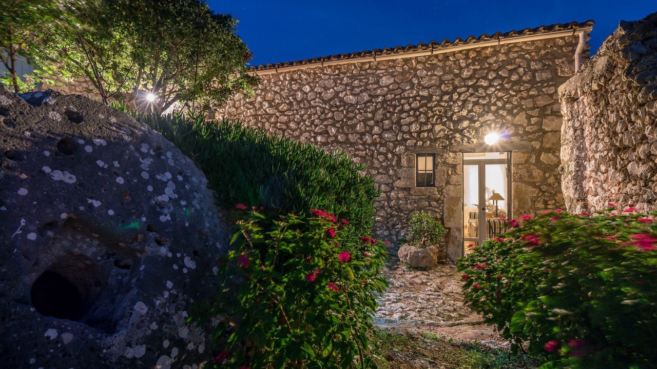 Photo of Outdoor in Askos