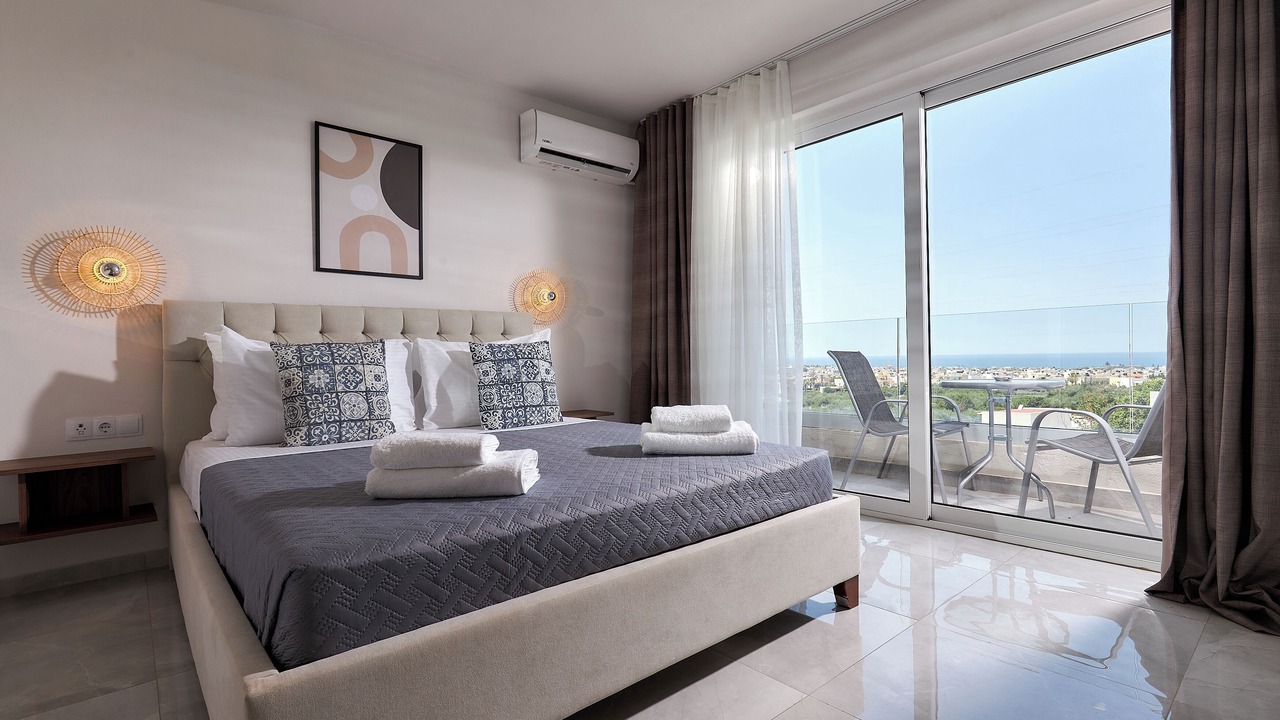 Photo of Bedroom in Malia
